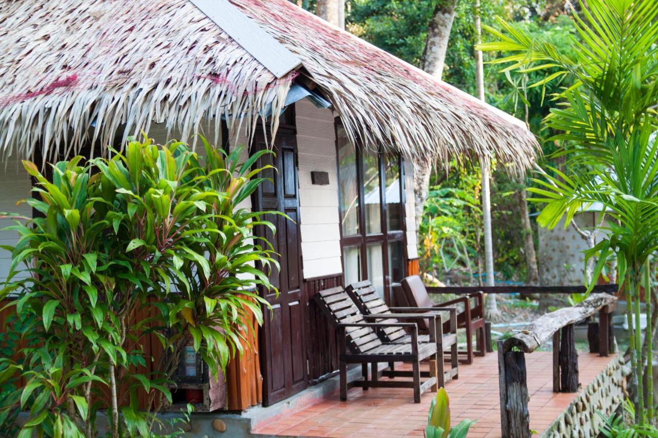 Hotel Ban_Na à Koh Chang Extérieur photo