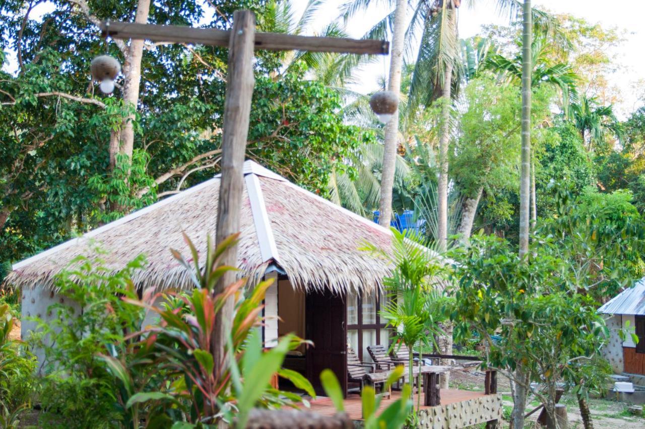 Hotel Ban_Na à Koh Chang Extérieur photo